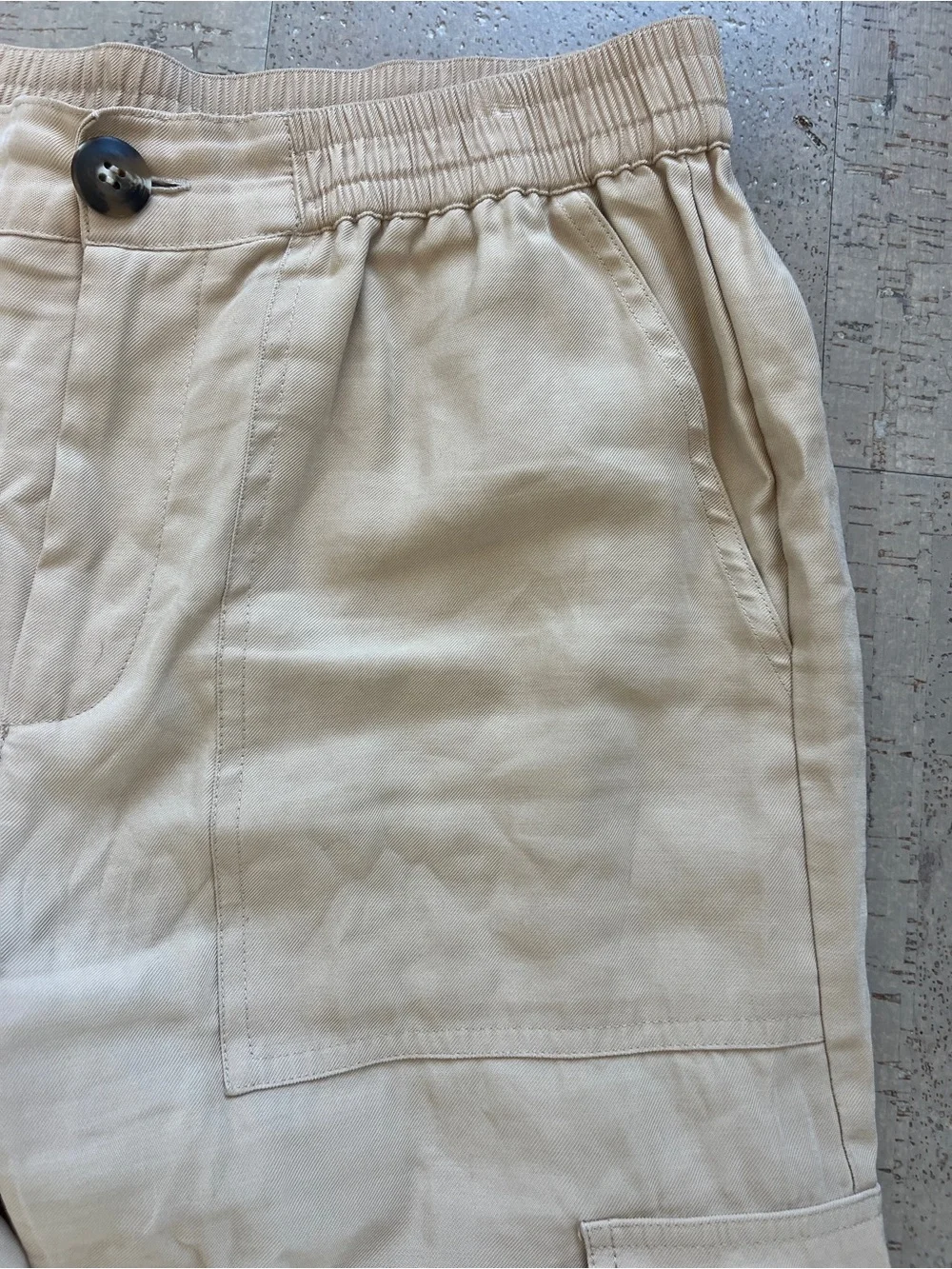 Sanctuary Cargo Jogger Pants Women’s Size 30 Cream Utility Elastic Waist Ankle